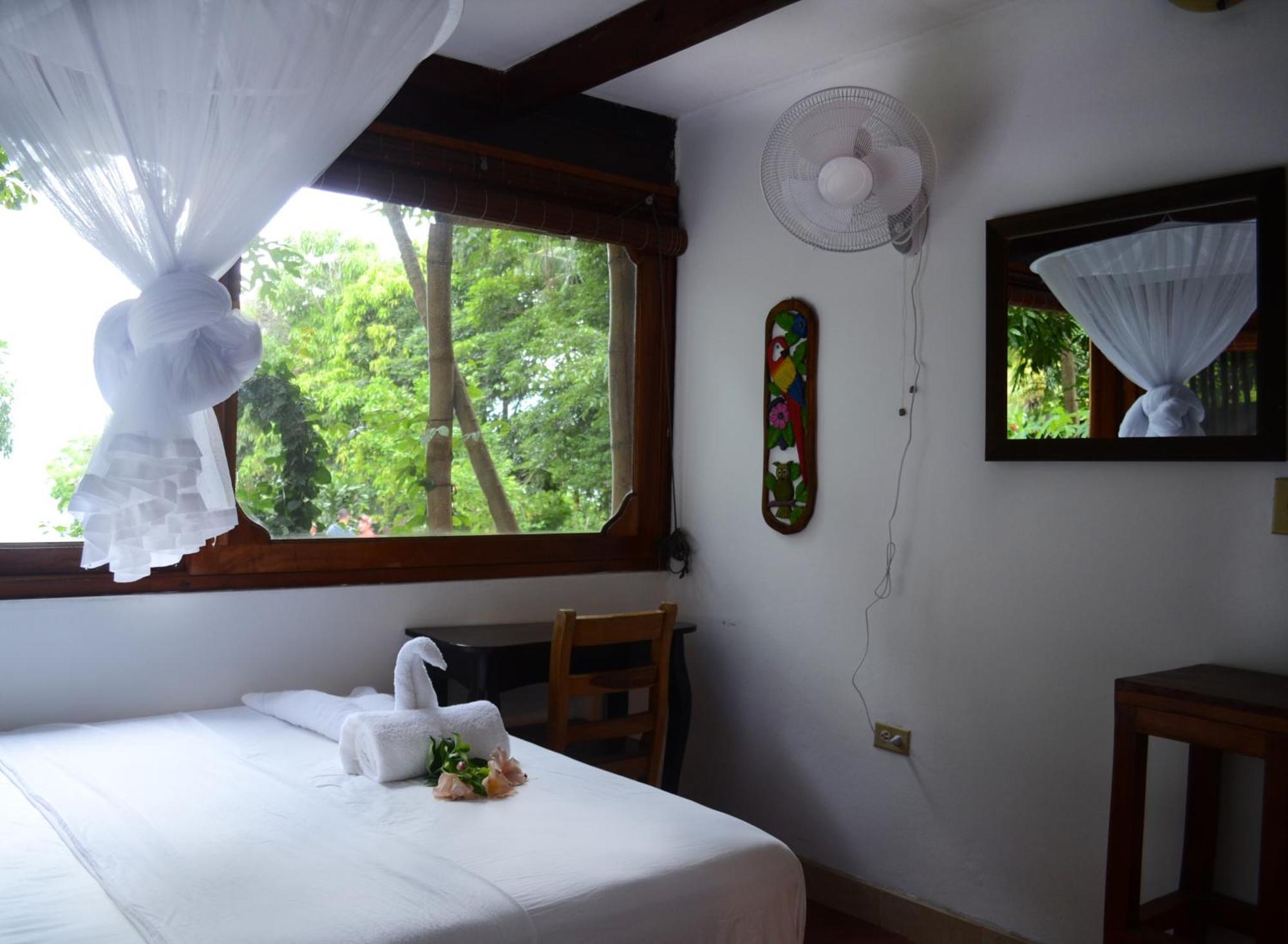 Laguna Beach Club La Laguna Habitación foto